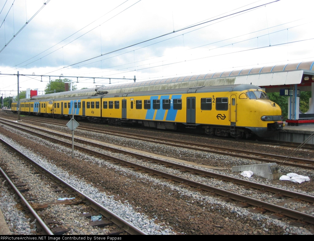 A Dutch trainset